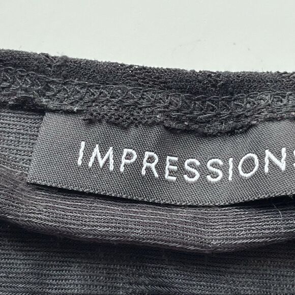 Impressions Black Velvet and Lace Sleeveless Top - Picture 3 of 8